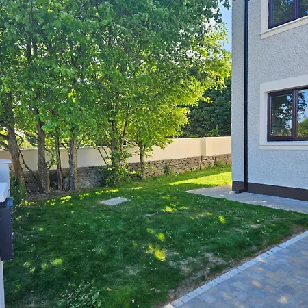 Number 44 Gateway To Connemara * Oughterard