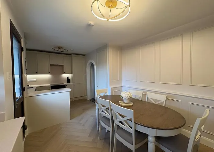 Number 44 Gateway To Connemara Oughterard