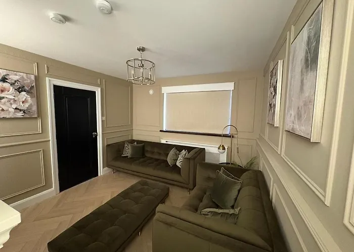 Number 44 Gateway To Connemara *